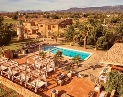 HOTEL RURAL ES QUATRE CANTONS